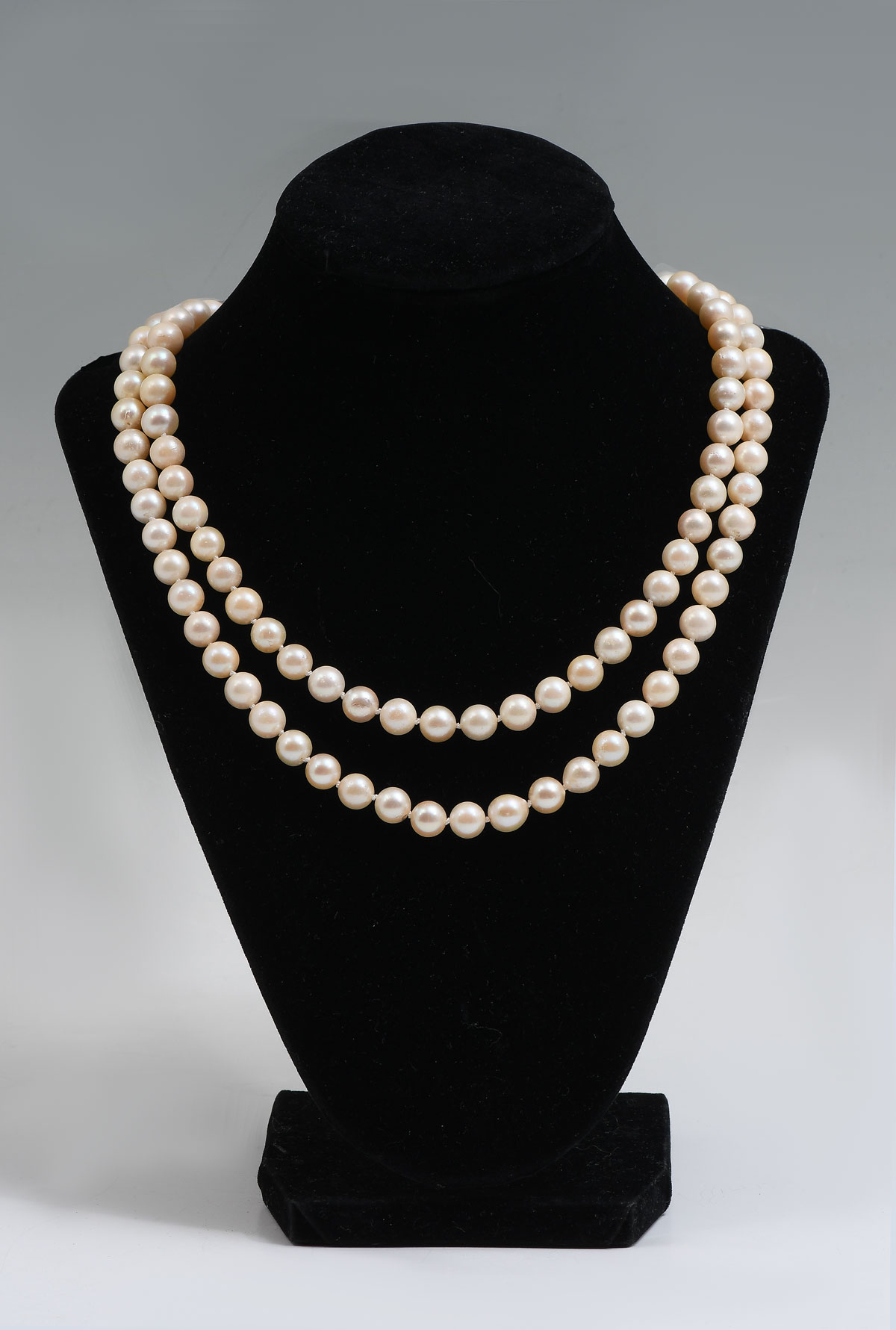 DOUBLE STRAND OF CULTURED AKOYA