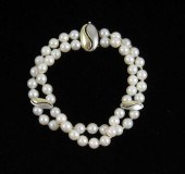 DOUBLE STRAND PEARL AND FOURTE