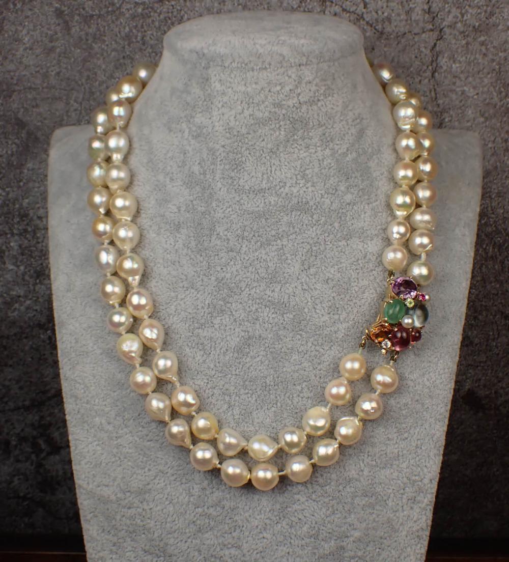 DOUBLE STRAND PEARL AND YELLOW GOLD