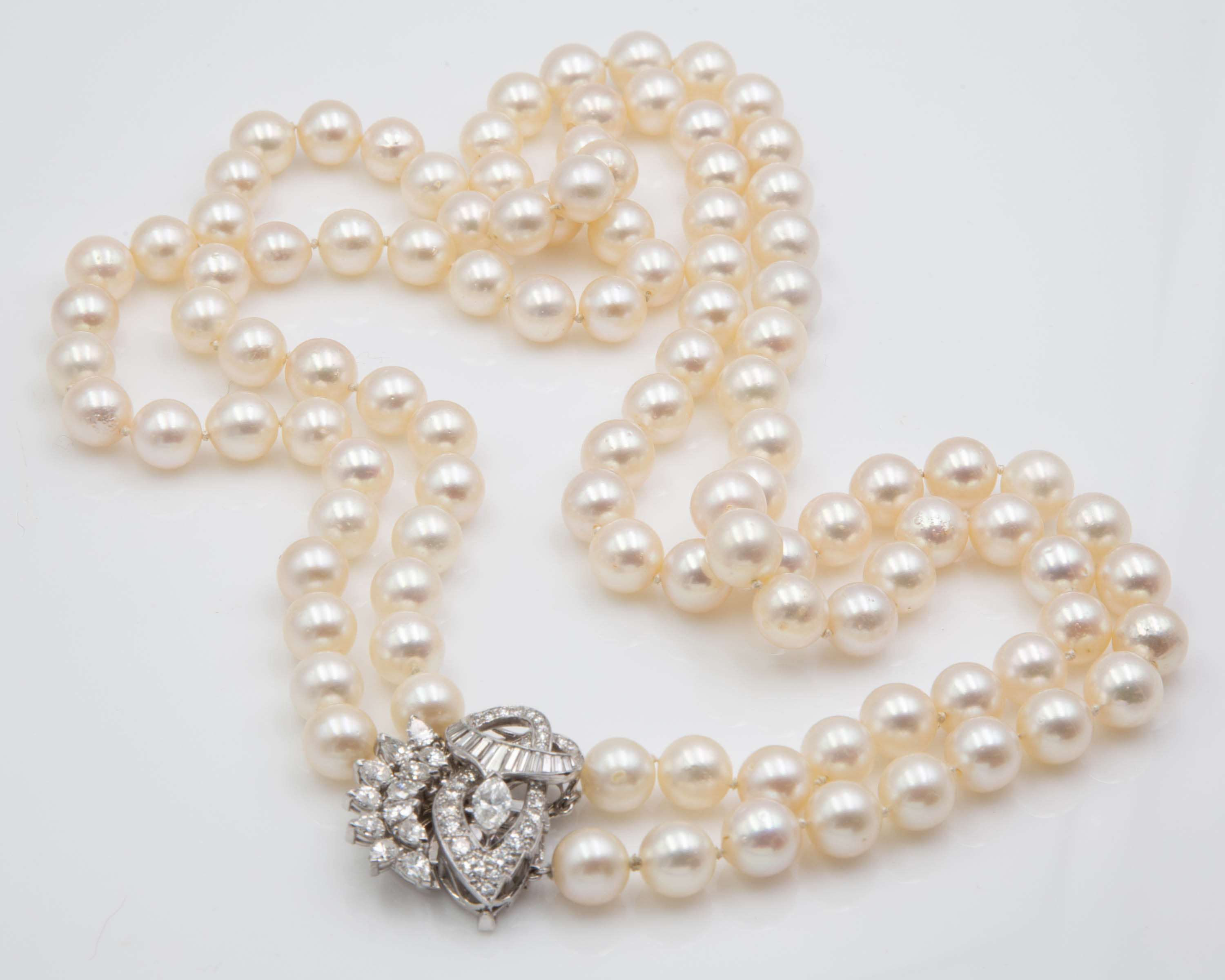 DOUBLE STRAND PEARL NECKLACE WITH