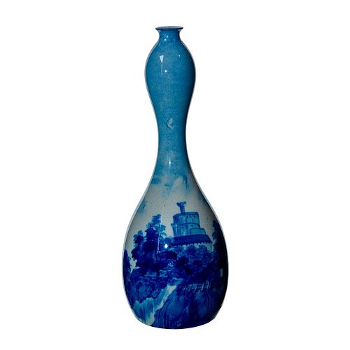 DOULTON BURSLEM VASE, WINDSOR