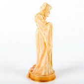 DOULTON BURSLEM VELLUM FIGURIN