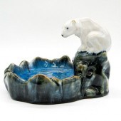 DOULTON LAMBETH STONEWARE BIBE