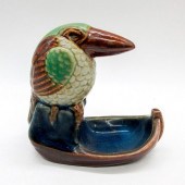 DOULTON LAMBETH STONEWARE BIBE