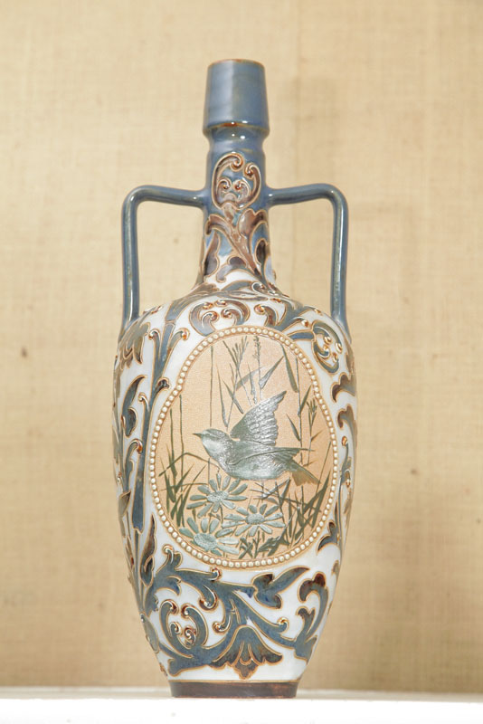 DOULTON LAMBETH STONEWARE JUG.
