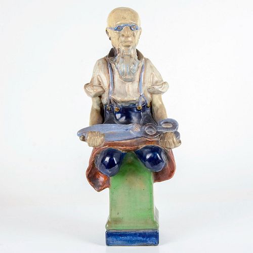 DOULTON LAMBETH STONEWARE POST