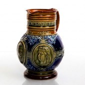 DOULTON LAMBETH STONEWARE QUEE