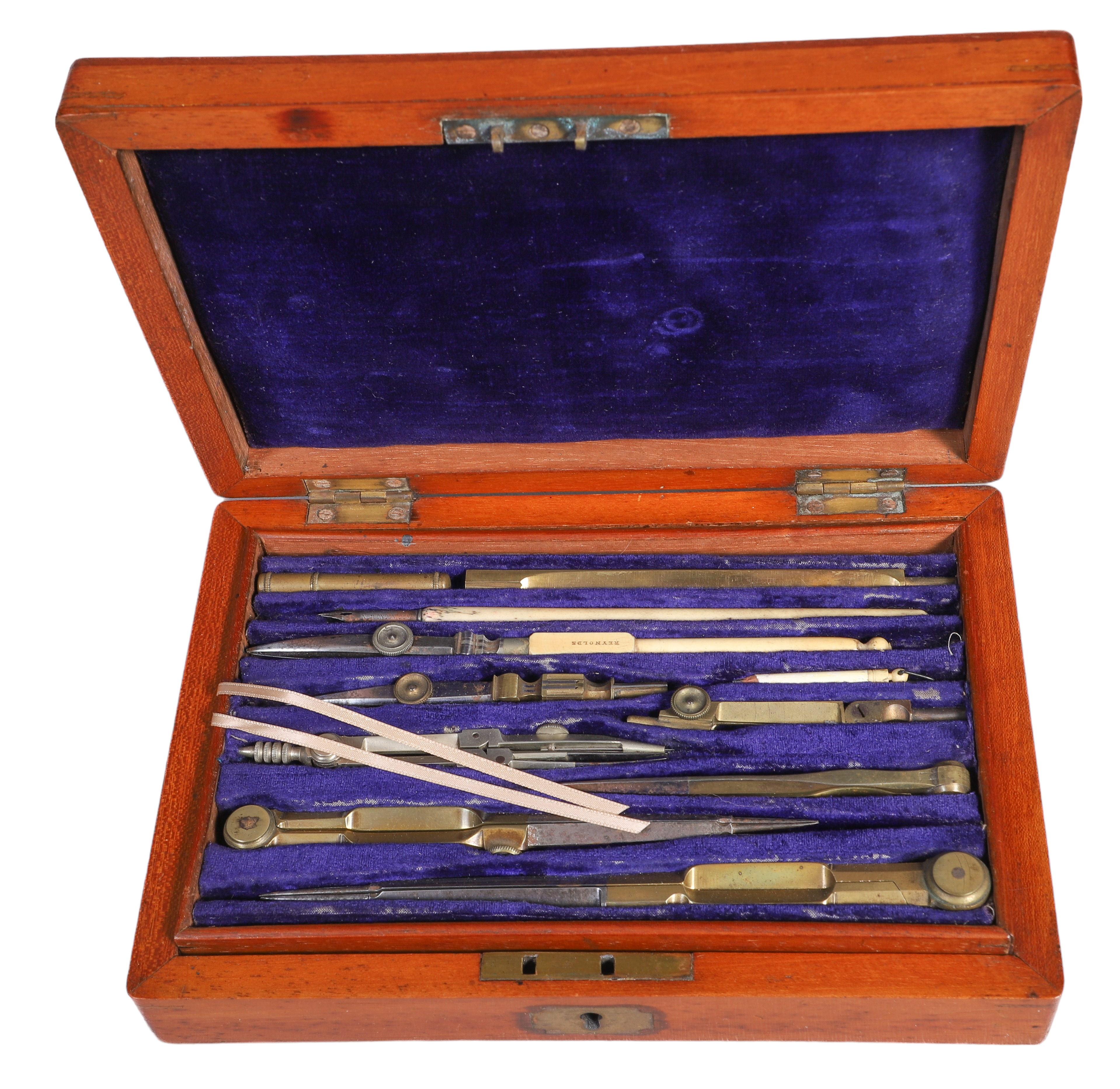 Drafting set, wood box with lift