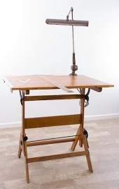 DRAFTING TABLEDrafting table w