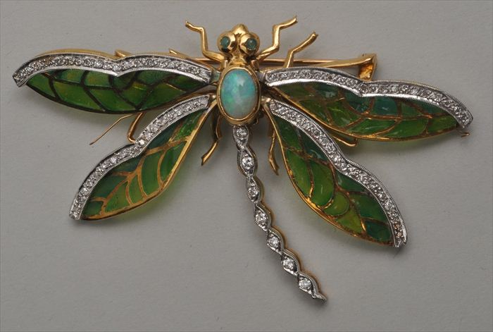 DRAGONFLY BROOCH En tremblant;