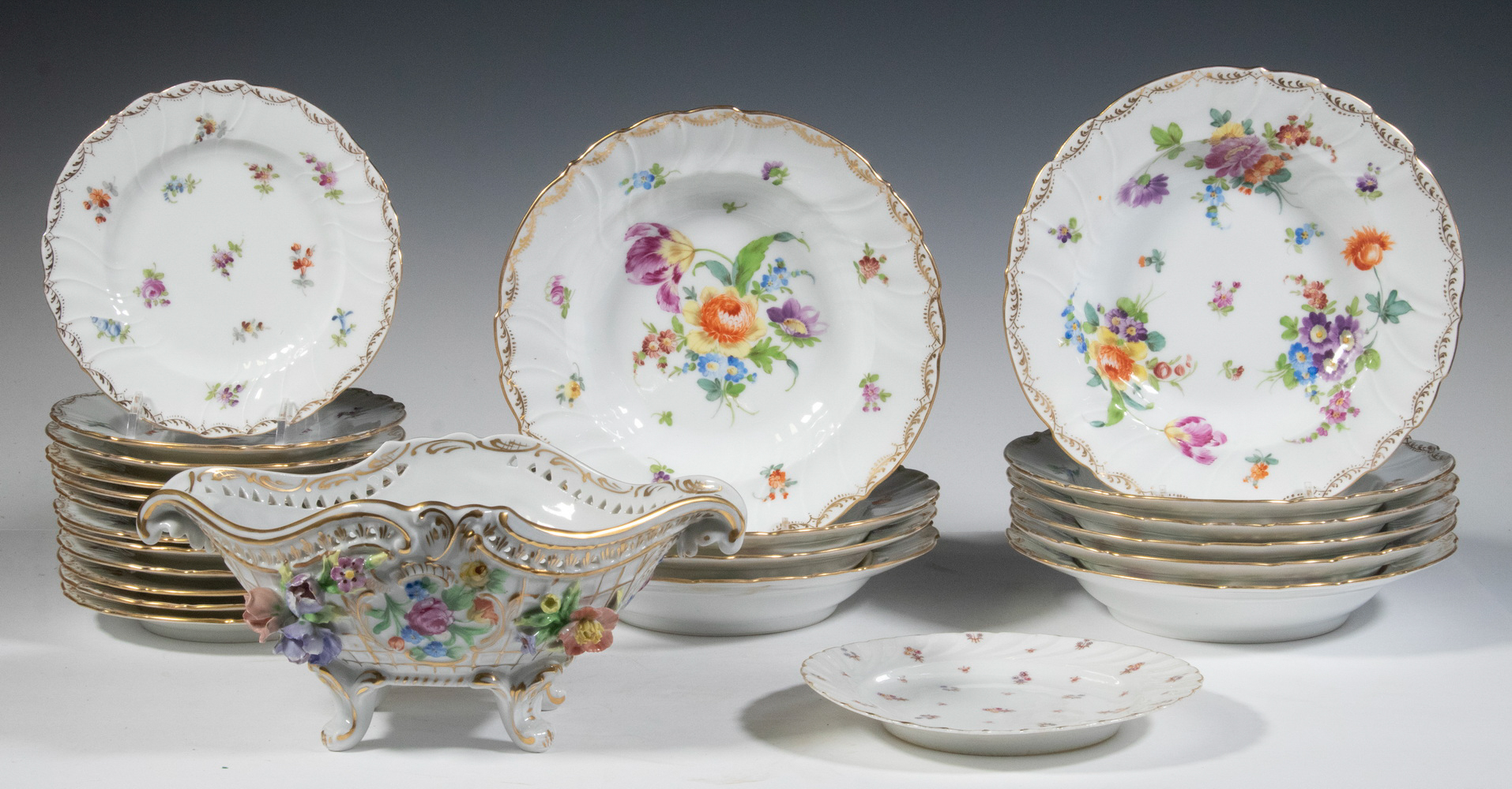 DRESDEN PORCELAIN DISHES (24) Piece
