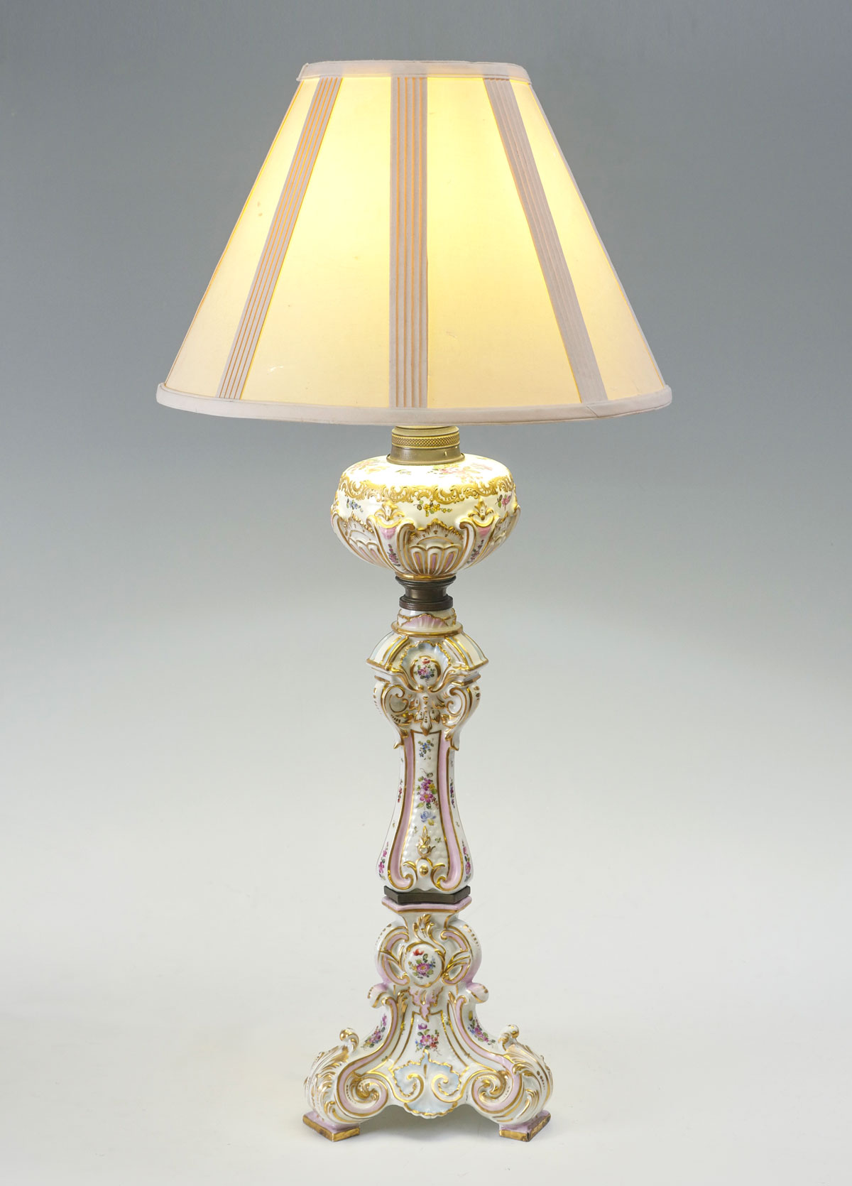 DRESDEN PORCELAIN LAMP: Tall