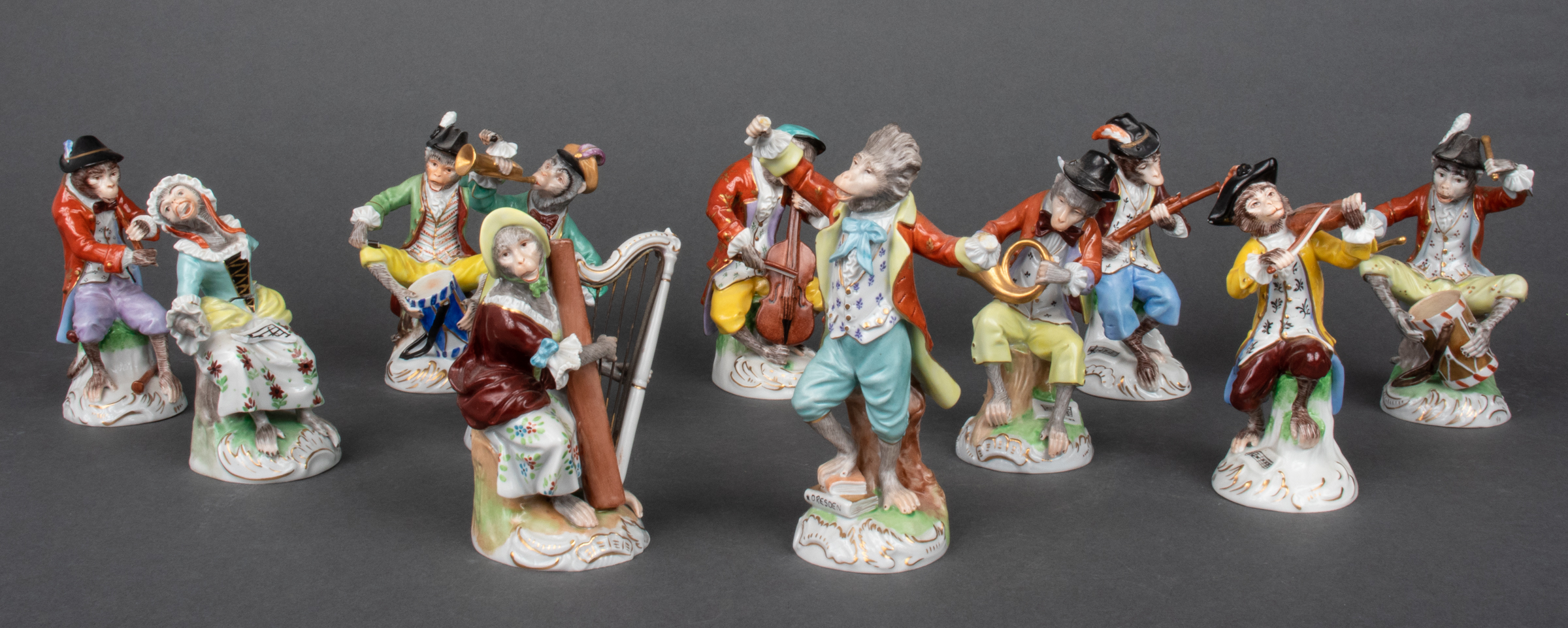 DRESDEN PORCELAIN MONEY BAND, 11