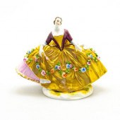 DRESDEN VOLKSTEDT FIGURINE, GI