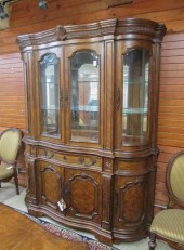 DREXEL HERITAGE CHINA CABINET