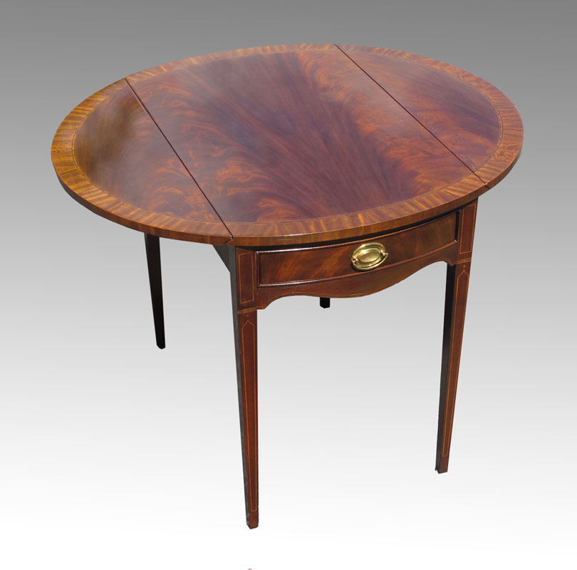 DREXEL HERITAGE HEIRLOOM PEMBROKE