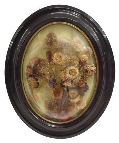 DRIED FLOWERS IN CONVEX OVAL