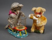 DRINKING DOG, HUNGRY CAT BATTE