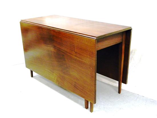 Drop-leaf dining table  mahogany