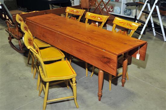 DROP LEAF HARVEST TABLE. Pine and