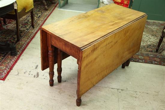 DROP LEAF TABLE. Curly maple and