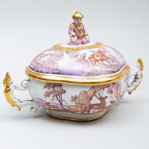 DU PAQUIER PAINTED CHINOISERIE