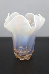 DUNCAN MILLER OPALESCENT FLOWE