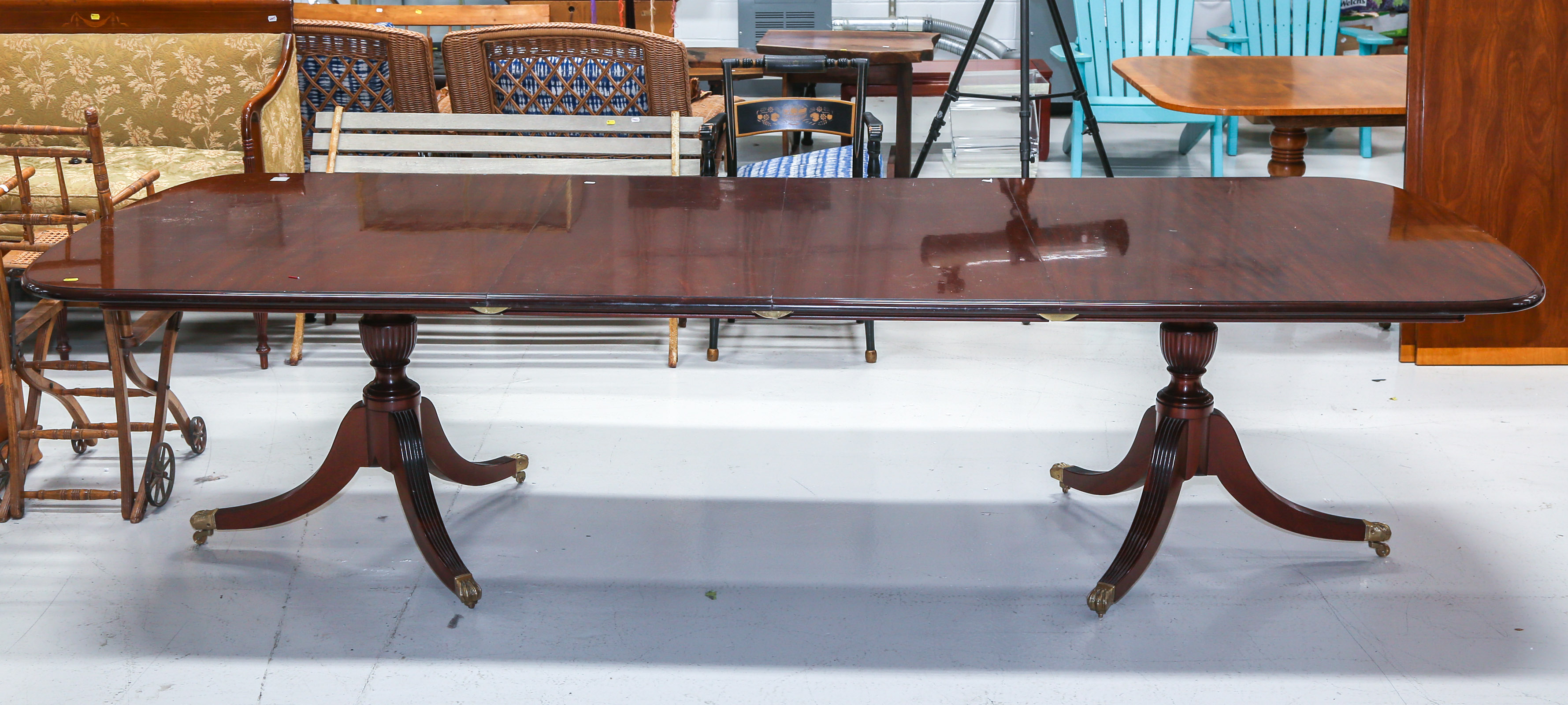 DUNCAN PHYFE STYLE DINING TABLE