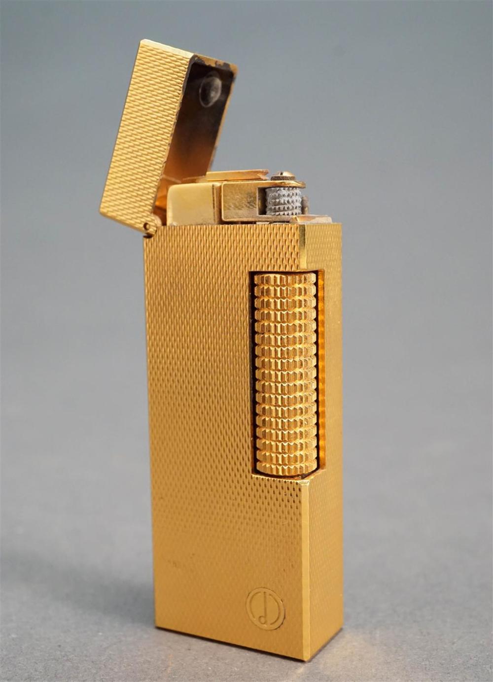 DUNHILL GILT METAL LIGHTER WITH