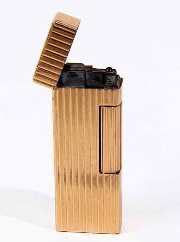 DUNHILL GOLD CIGARETTE LIGHTERA