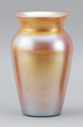 DURAND GOLD IRIDESCENT ART GLA