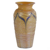 DURAND STYLE IRIDESCENT THREAD