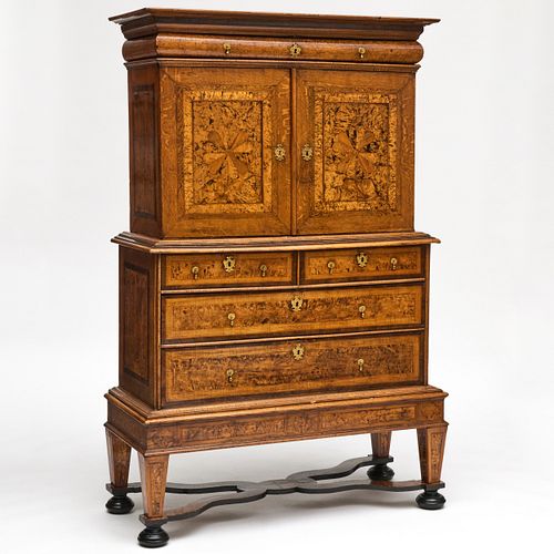 DUTCH BAROQUE ALDER WOOD, WALNUT