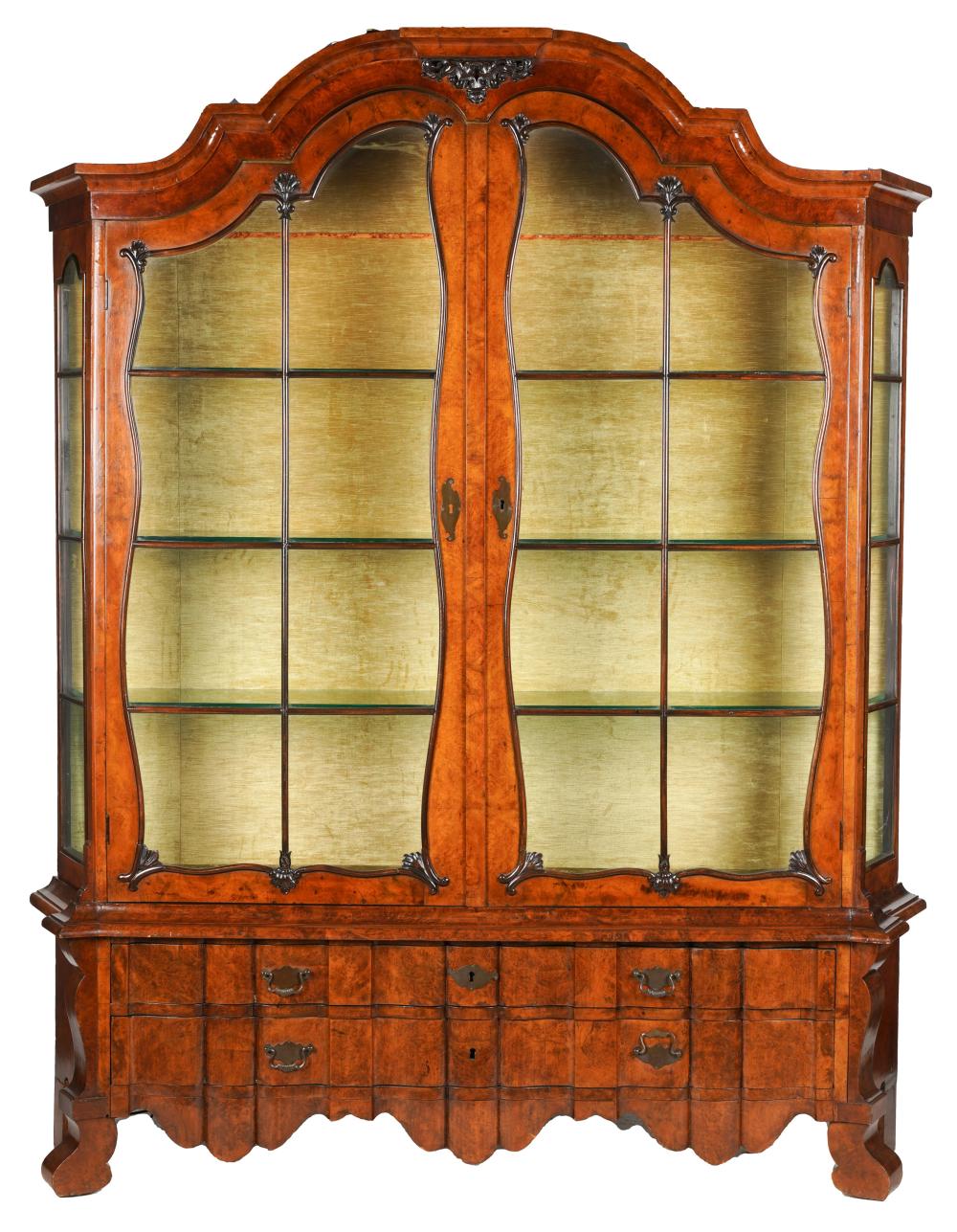 DUTCH BAROQUE-STYLE BURL WALNUT