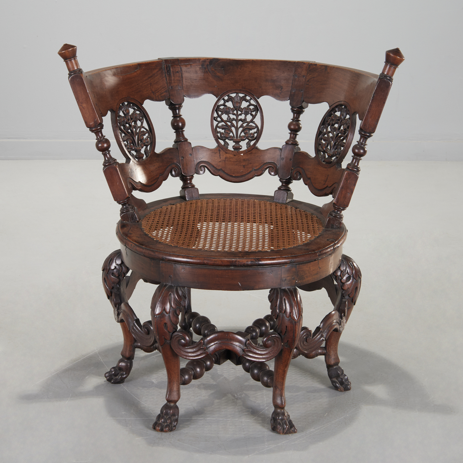 DUTCH COLONIAL HARDWOOD