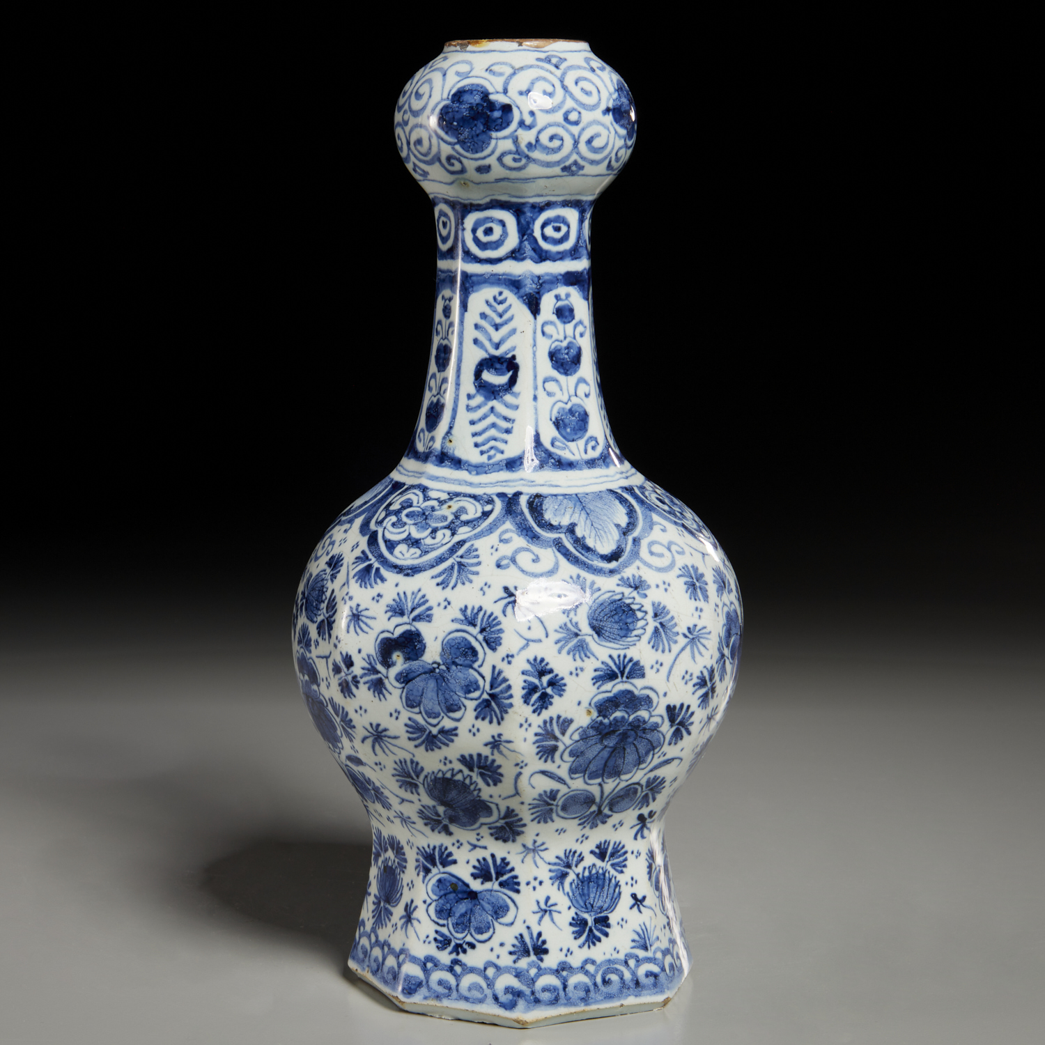 DUTCH DELFT FACETED GARLIC MOUTH