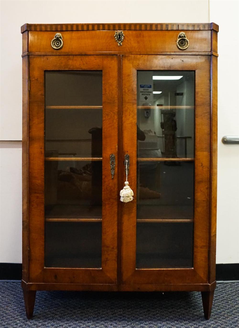 DUTCH NEOCLASSICAL STYLE INLAID