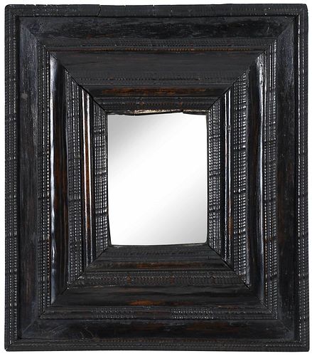 DUTCH OR ALPINE RIPPLE MOLDING