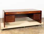 DYRLUND DANISH MCM ROSEWOOD EX