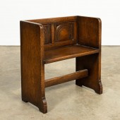 E. 20TH C. OAK JACOBEAN-STYLE