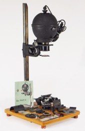 E. LEITZ LEICA VALOY II ENLARG