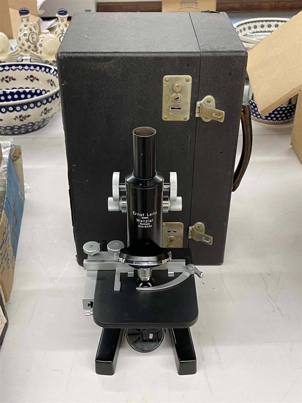 E. LEITZ WETZLAR MICROSCOPE NR