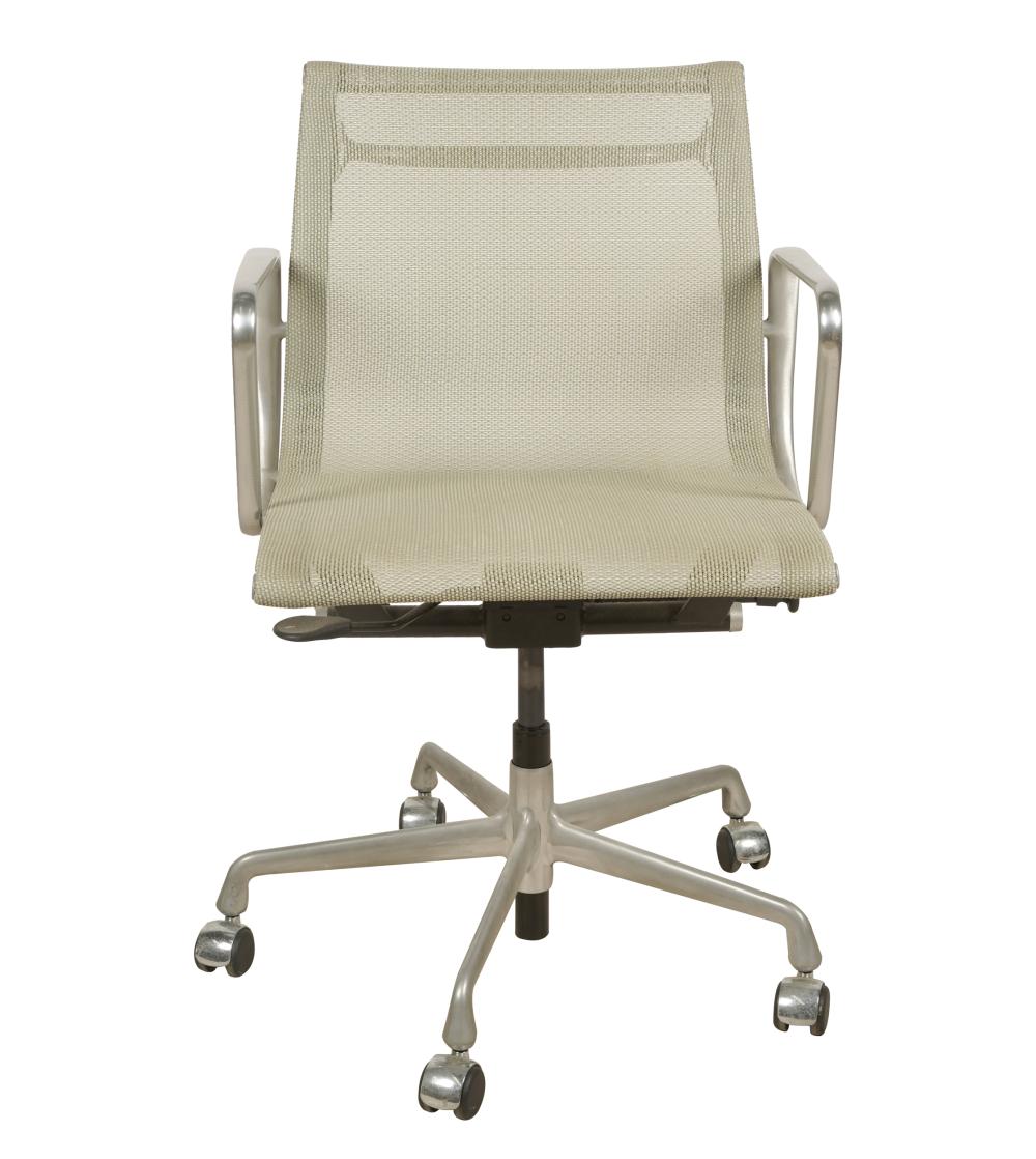 EAMES FOR HERMAN MILLER OFFICE