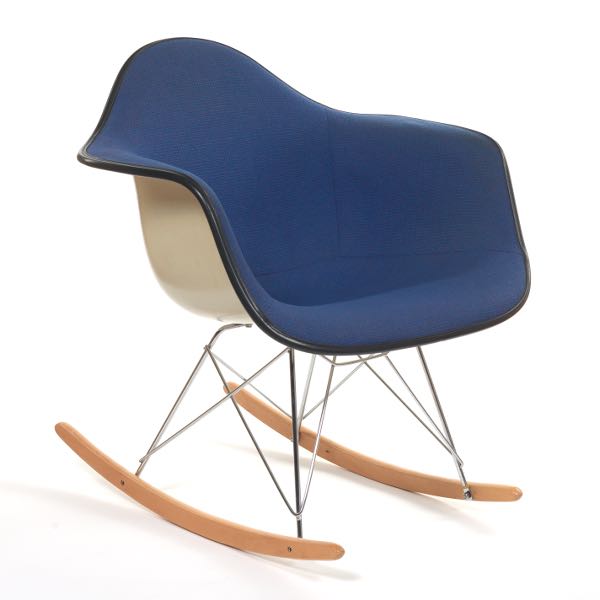 EAMES ROCKER WITH ALEXANDER