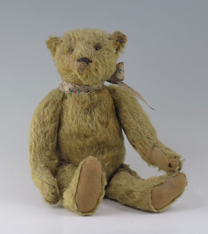 EARLIER 1900'S STEIFF TEDDY BEAR