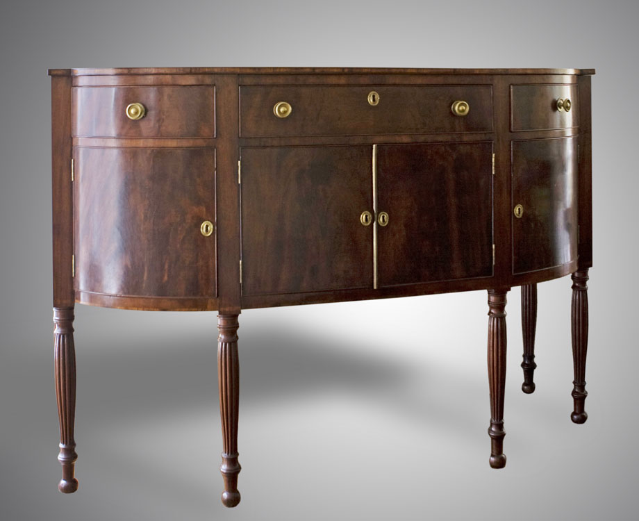 EARLY 1840'S FLAME GRAIN MAHOGANY