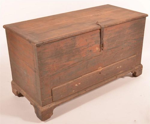 EARLY 19TH C. ONE DRAWER BLANKET