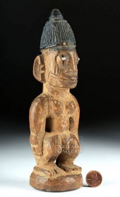 EARLY 20TH C. AFRICAN WOOD YOR
