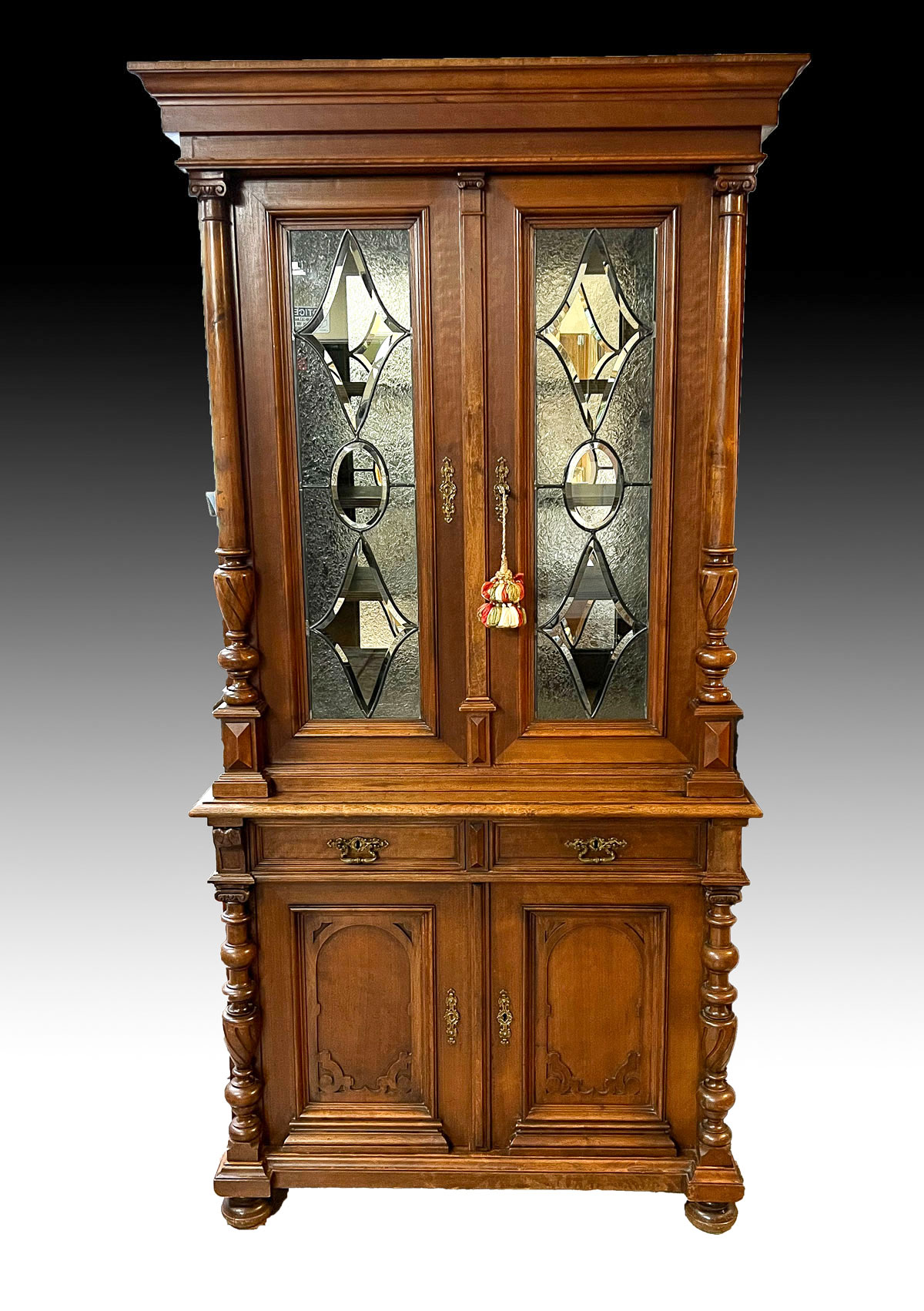 EARLY 20TH C. CARVED LEADED GLASS