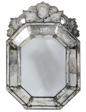 EARLY 20TH C. VENETIAN OCTAGON